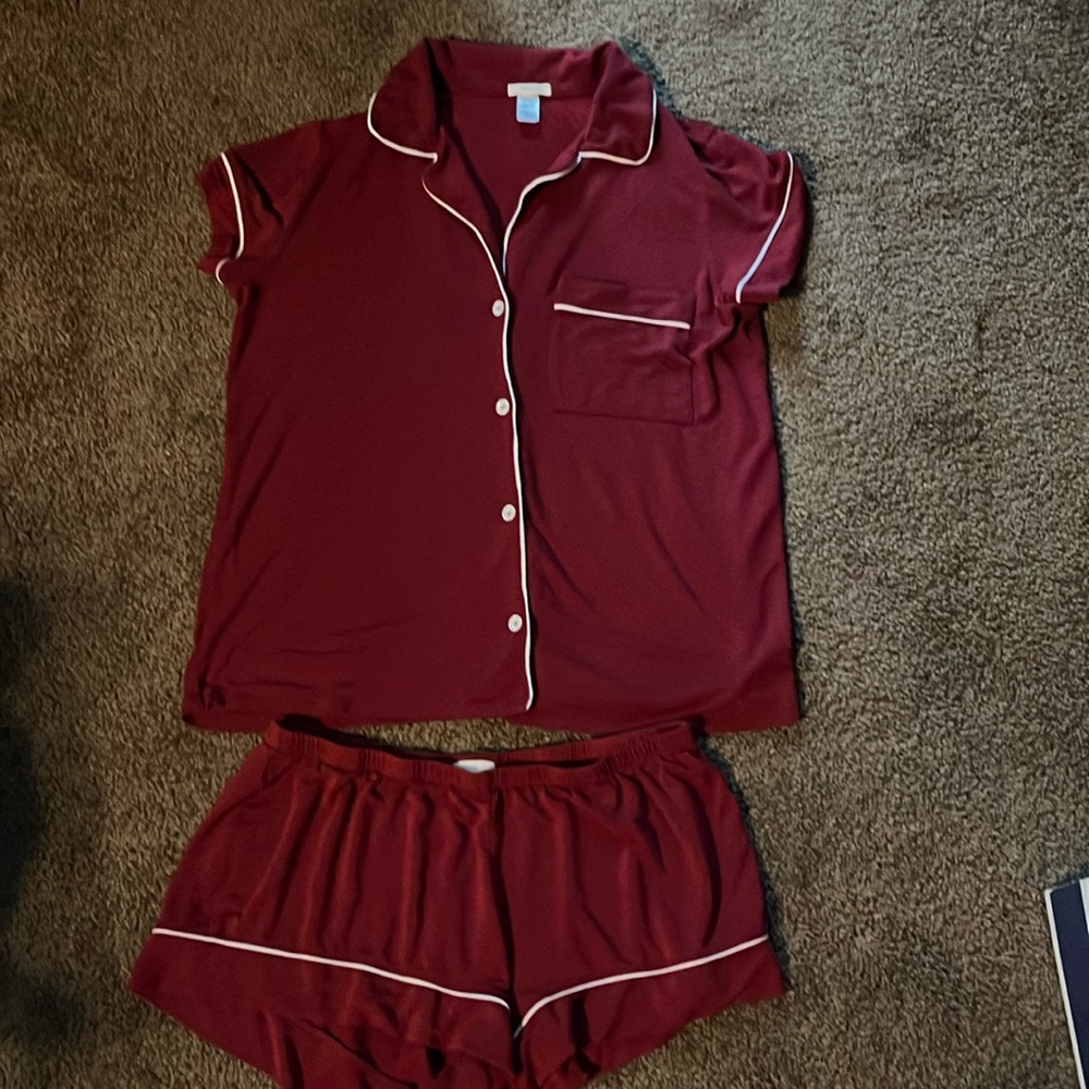 ✨ EBERJEY Gisele Relaxed Short PJ Set